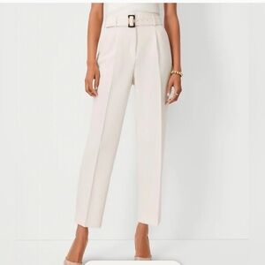 Ann Taylor belted taper pants used size 8P